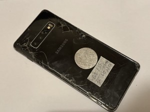 Samsung Galaxy S10 Plus SM-G975F - Smartphone defekt nur für Teil oder Reparatur