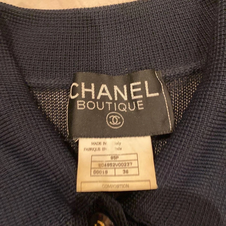 CÁRDIGAN CHANEL USADO BUENO Foto 2 de 4