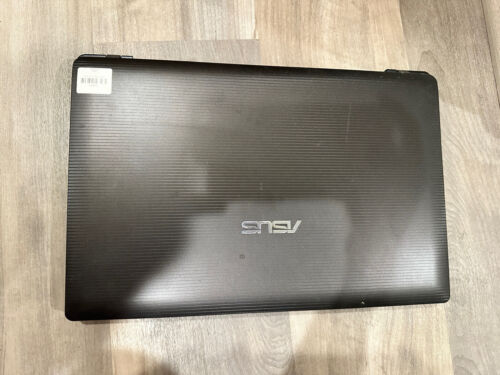 No battary, no charger, Asus K53E - DH31 Laptop (15.6" Core i3) - Afbeelding 1 van 3