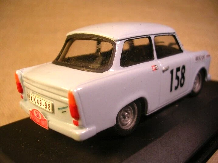 TRABANT 601 - RALLY MONTECARLO 1970 - ASMUS-PIEHLER - ELABORAZIONE VITESSE -1/43 - Immagine 3 di 4