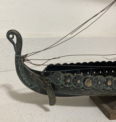 EDWARD AAGAARD solid Iron/brass 16” Viking warship vintage art display pre-owned - Picture 12 of 18