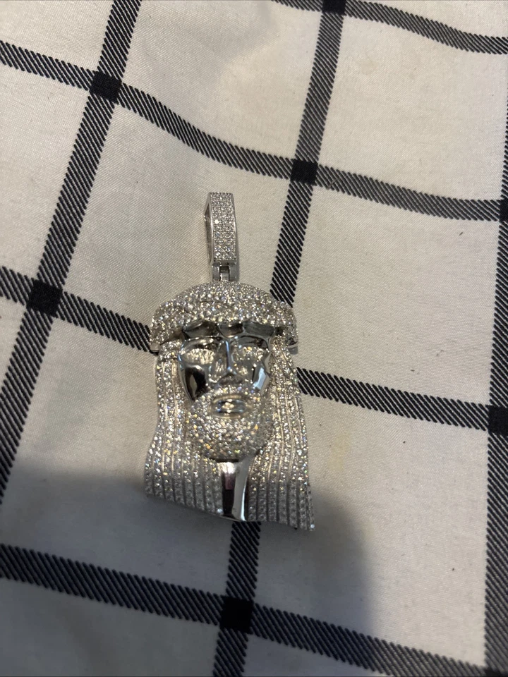 Colgante Guy Jesus Charm  Foto 3 de 4