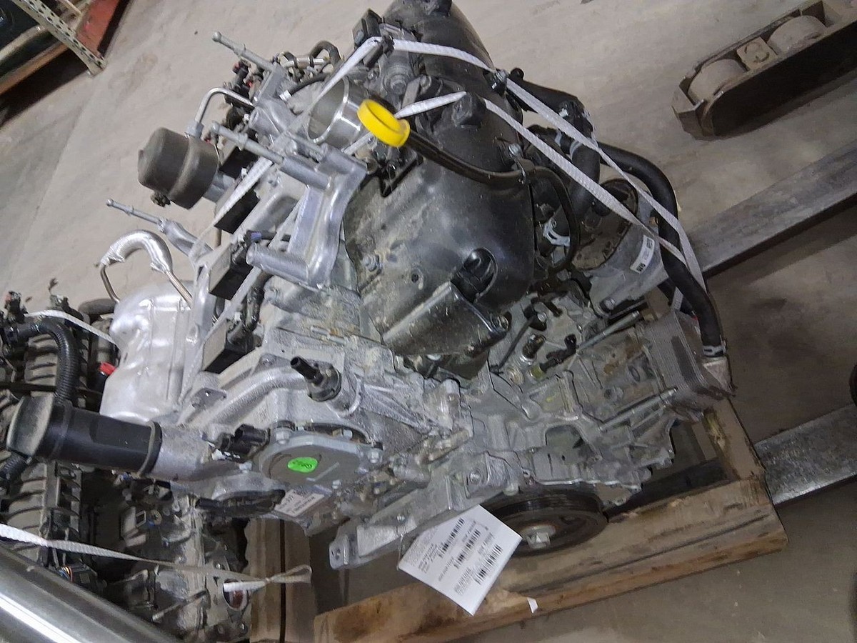 ENGINE ASSEMBLY Fits 24-25 Traverse 24-25 Acadia 25 Enclave