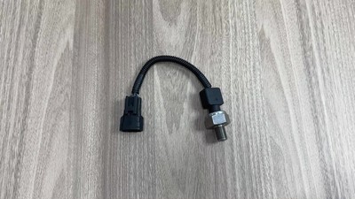 OEM DENSO Fuel Pressure Sensor 89458-30010 for Lexus Is250