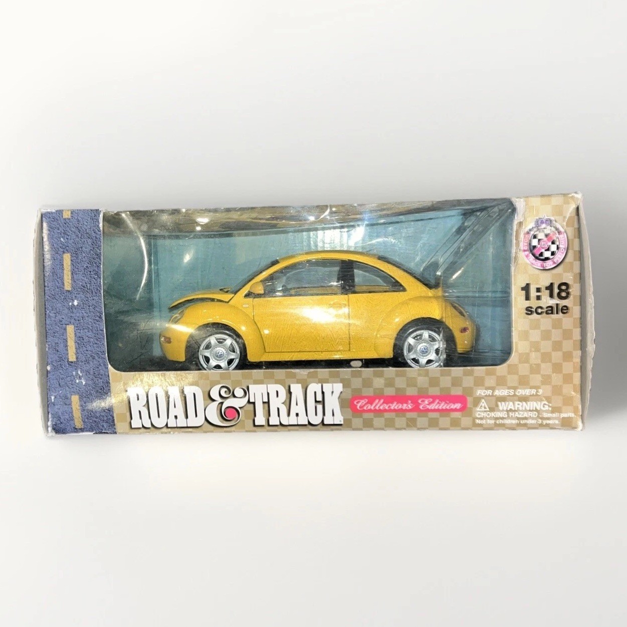 1999 Volkswagen New Beetle - Die-Cast 1:18 Scale HTF Retired Open Box*