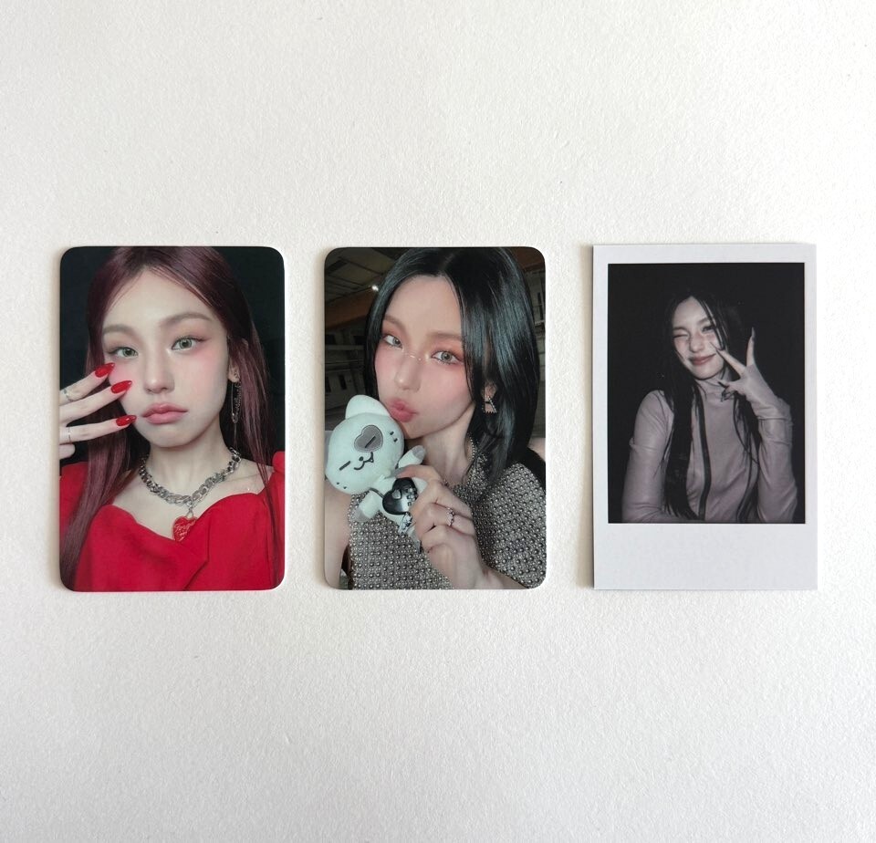 ITZY Yeji 1st Mini Album AIR Soundwave POB Official Photocard | eBay