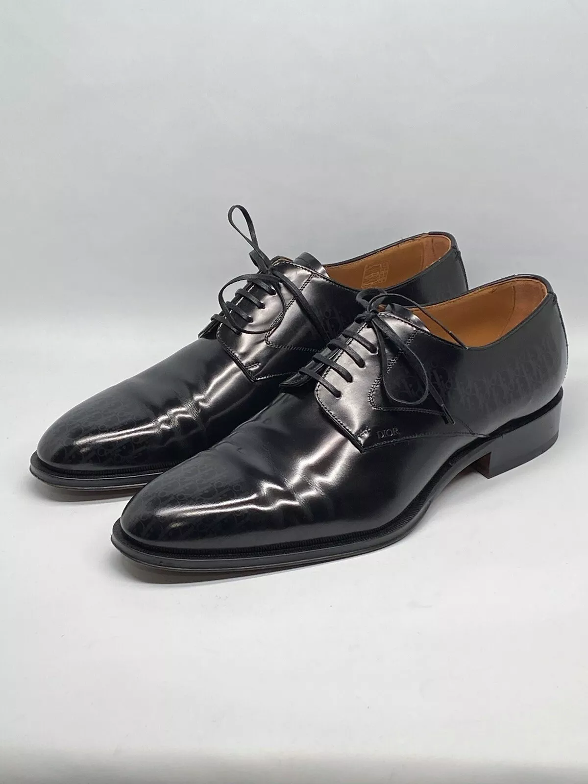 Chaussures de derby intemporelles Dior avec gradient oblique gris et noir Dior taille 42