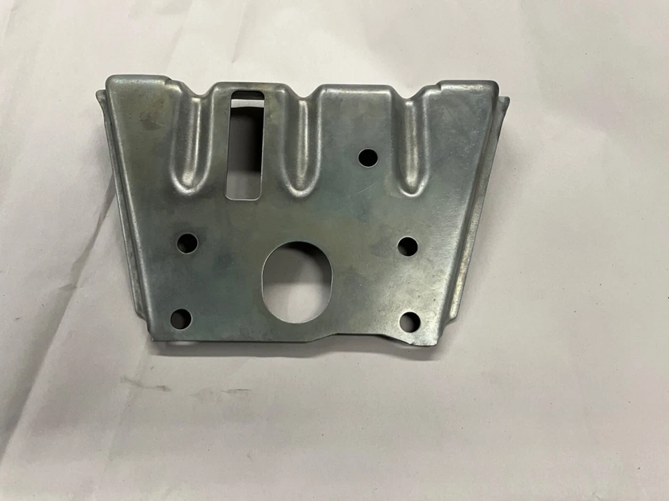 1960 Chevy Impala, El Camino капот защелка пластина - Изображение 2 из 2