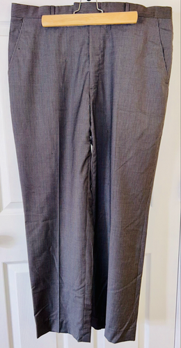 KENNETH COLE NEW YORK - Men's 2 Piece 3 Button Suit - Gray Fine Pinstripe - 44R - Picture 8 of 11