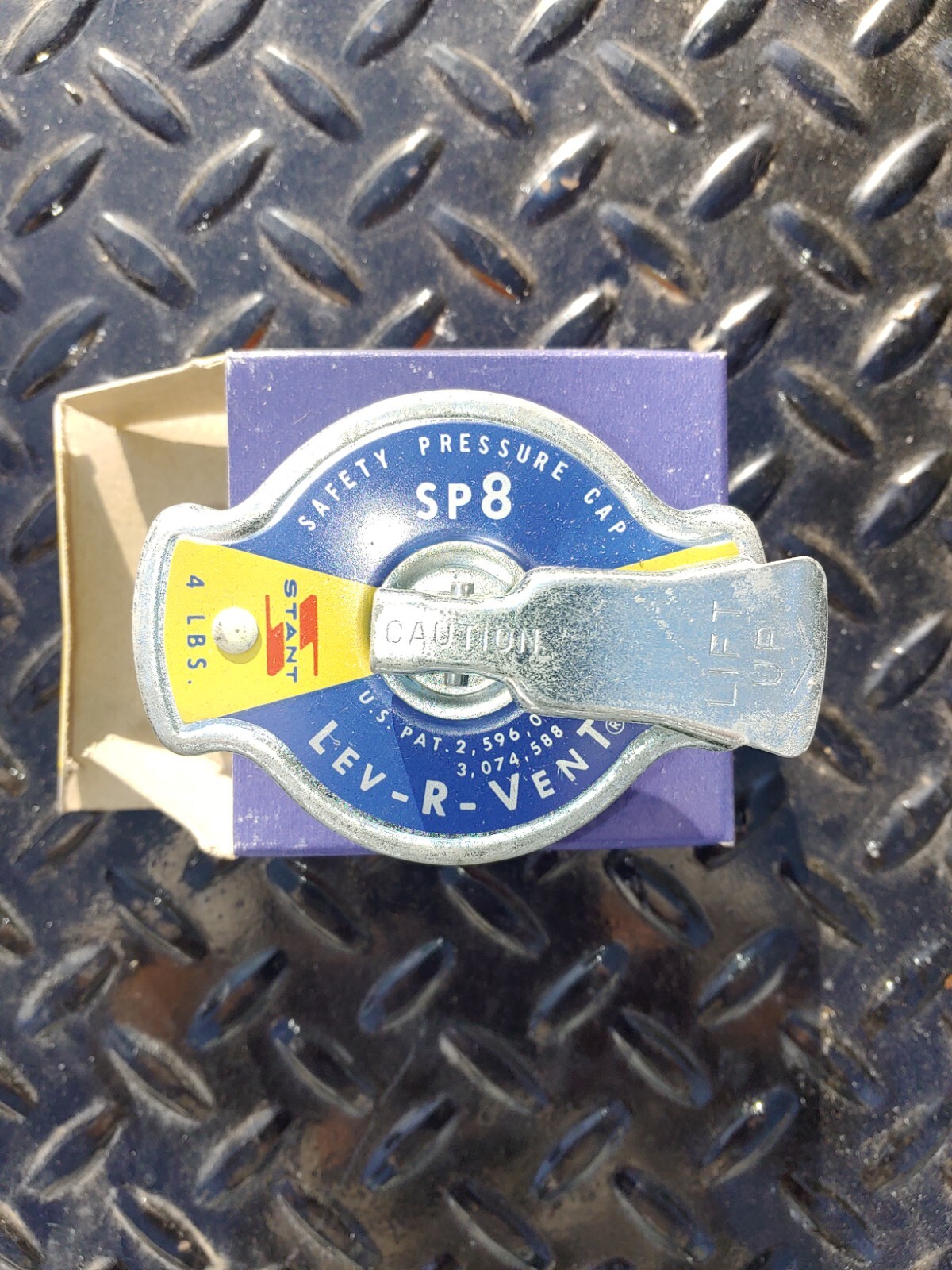 Vintage Stant Radiator Cap SP8 New OLD Stock 4 Psi. | eBay