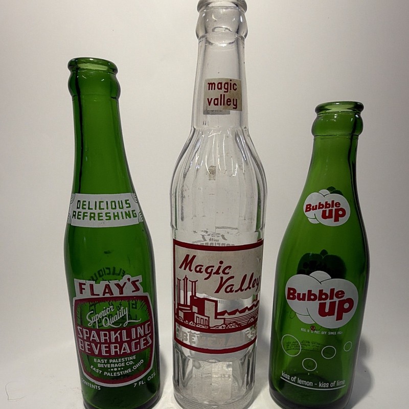 Vintage ACL Soda Bottle Lot Bubble Up Flay's East Palestine Magic Valley Rare
