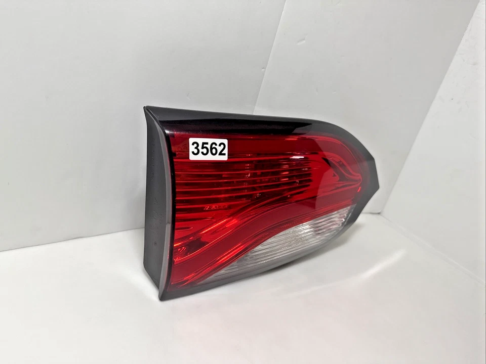 Chrysler Pacifica 2017 2018 2019 2020 LH Driver Inner LED Tail Light P68228941AE - Image 2 of 4