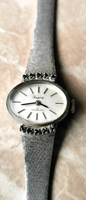 Wunderschöne Vintage Damenarmbanduhr ISPRA Silber 835 mit 10 Saphiren Handaufzug - Bild 1 von 4