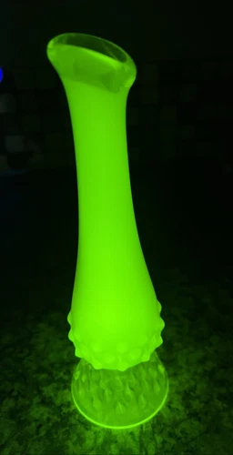 Fenton Topaz Opalescent Hobnail Vase  Vaseline  Glows UV365 MCM  Vintage  8 Inch