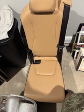2024 Kia Carnival Lxs Oem 2nd Row Middle Jump Seat Tanblack Syntex 20222025 2024 Kia Carnival Lxs Oem 2nd Row Middle Jump Seat Tanblack Syntex 20222025