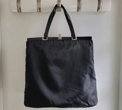 PRADA  LUXURIÖSE DESIGNER HANDTASCHE  VINTAGE  SCHWARZ  NYLON 