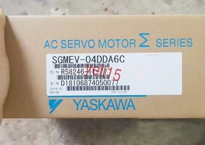 1pc Yaskawa Servo Motor SGMEV-04DDA6C 
