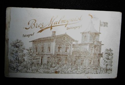 ANTIQUE CDV PHOTO OF AN ELDERLY COUPLE SKILLINGARYD SWEDEN NICE BACKSTAMP