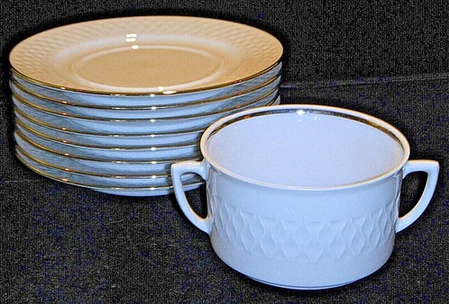 Vintage SCHIRNDING BAVARIA SCG54 Embossed White China with Platinum Rim - Picture 25 of 75