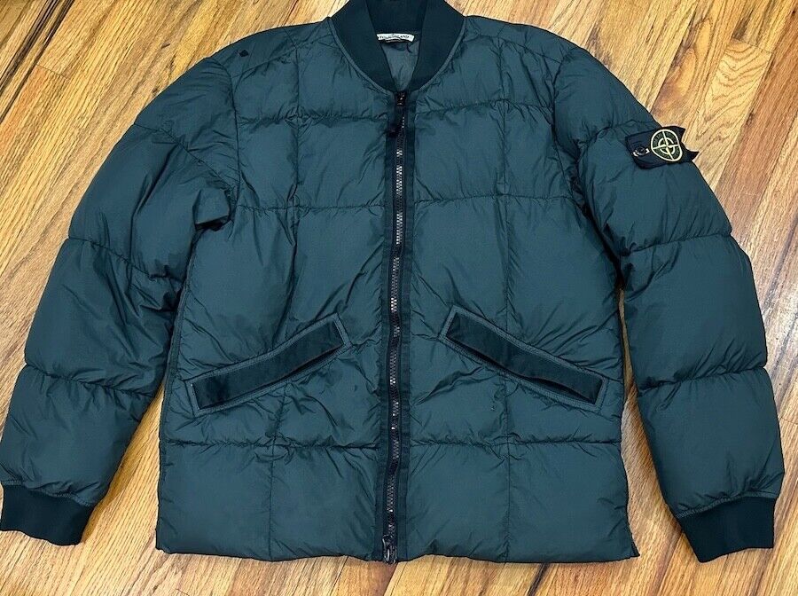 PRE-OWNED STONE ISLAND Crinkle Reps NY Down Jacket L Garment PRE-OWNED STONE ISLAND Crinkle Reps NY Down Jacket L Garment