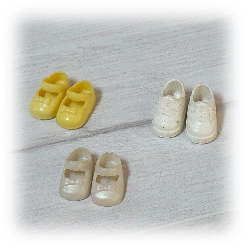 Zapatos Barbie TUTTI de Colección Años 60 Japón Corea Mayor TÚ ELIGES Bombas Mulas Tennies + Foto 4 de 4