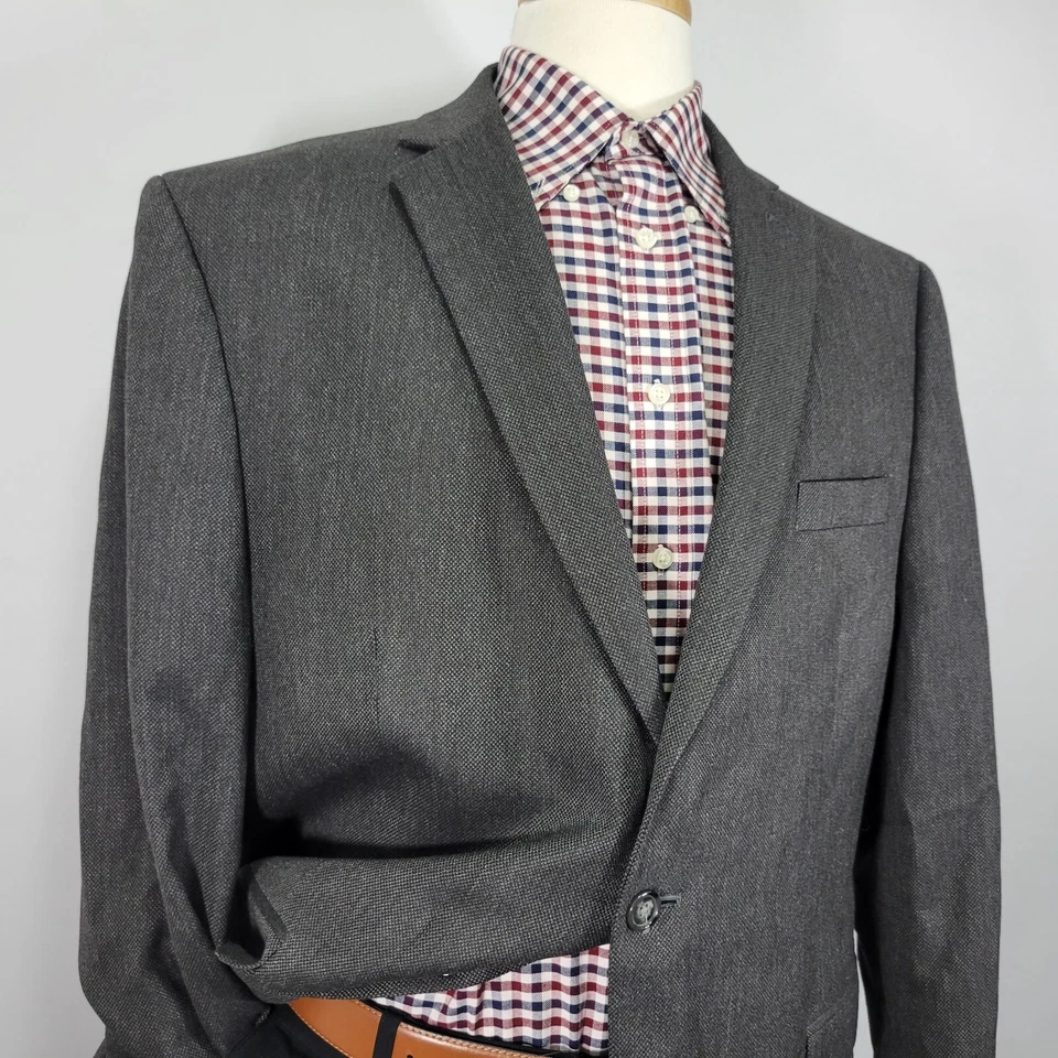 Van Heusen Men's Sport Coat Blazer Two Button Charcoal Gray Poly Viscose 46R - Image 4 of 4