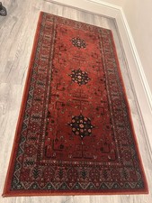 Rug LUXURY John Lewis - traditional wool design. 5ft 3in long by 2ft 8in wide