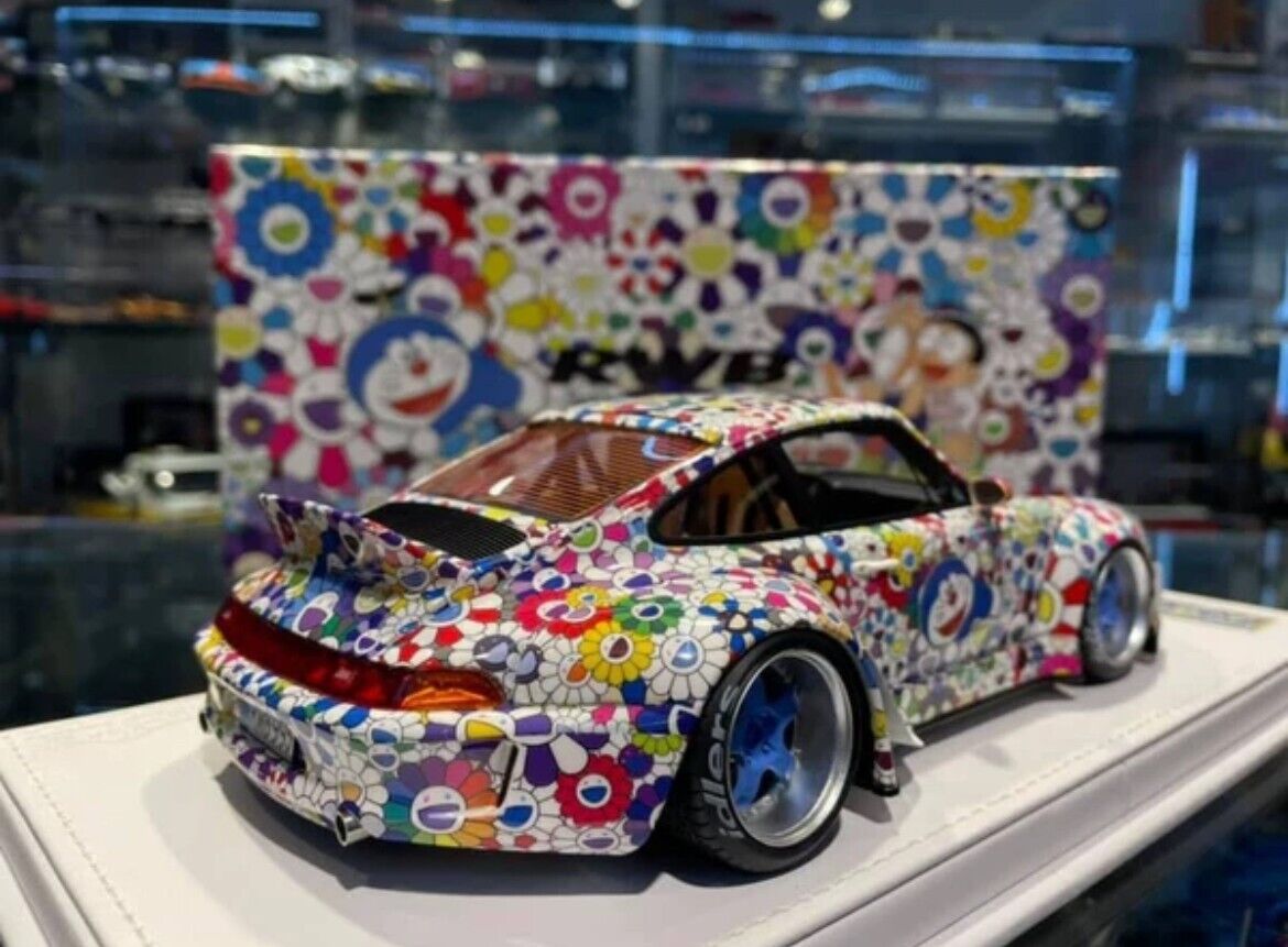 RARE 1/18 VIP Porsche 911 RWB 993 Kaikai Kiki Takashi RARE 1/18 VIP Porsche 911 RWB 993 Kaikai Kiki Takashi