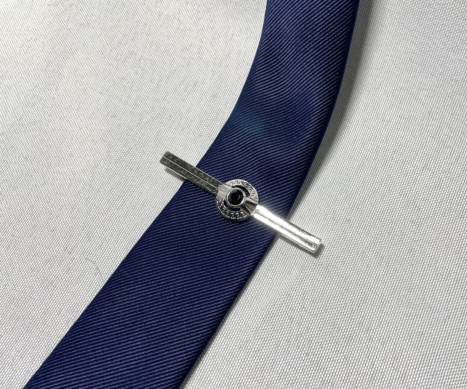 Auth Gianni Versace Greca Design & Black Stone Decor tie clip bar chrome silver thumbnail 18