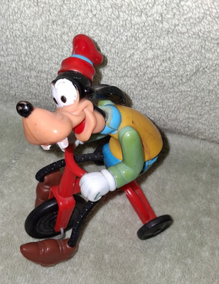 Goofy Riding Tricycle Walt Disney Gabriel Industries Toy Dog Figure Vintage 1977