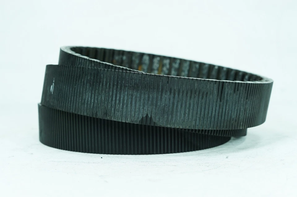 Harley Touring Road Glide 1998 FLTRI correa de transmisión trasera OEM Foto 2 de 4