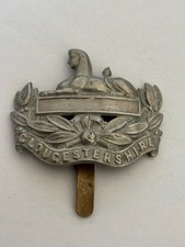Gloucestershire Regiment cap badge.
