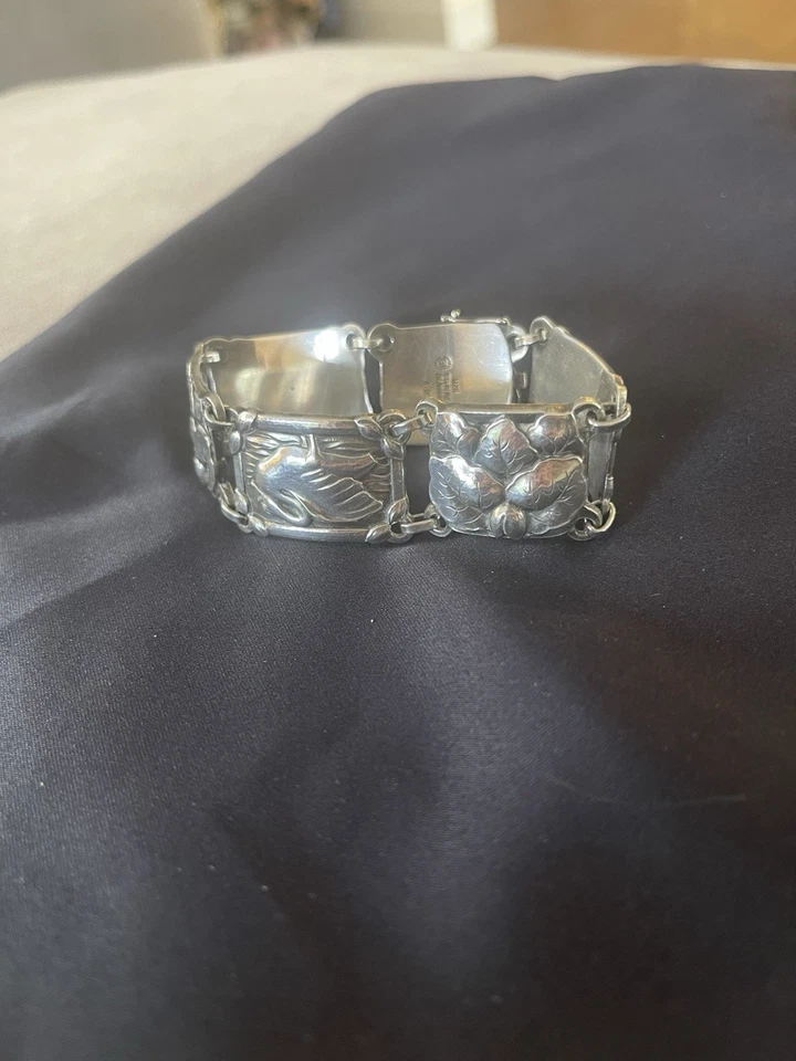 Brazalete de cisne de plata esterlina Georg Jensen #42 •Dinamarca•Art Nouveau vintage Foto 3 de 4