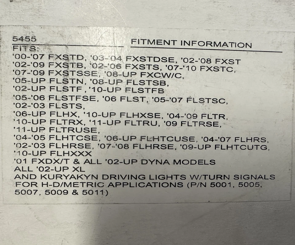 Kuryakyn - 5455 - Светодиодные передние вставки указателей поворота - пулевой стиль - глянцевый черный ободок - Изображение 3 из 3