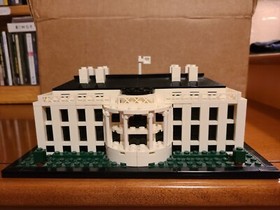 [PRE-ASSEMBLED] LEGO Architecture The White House (21006) [COMPLETE WITH MANUAL]
