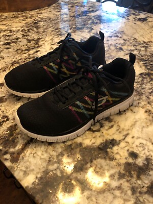 SKECHERS Stretch Fit Memory Foam Black Sneakers Women Shoe Sz 8 EUC