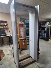 Metor 200 Walk Through Metal Detector