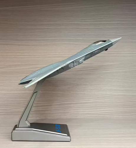 1:64 36CM CINA J-50 The Sixth-generation Stealth Fighter Jet Diecast Model - Foto 2 di 9