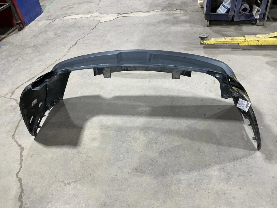 Rear Bumper One Piece Bumper Cover Fits 18-21 TRAVERSE 852813 - Image 2 of 4