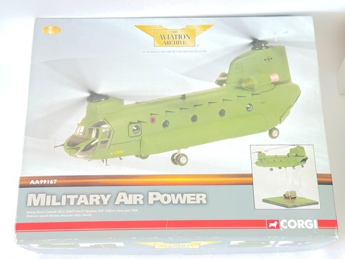 Boeing Chinook HC.2 RAF Royal Air Force Corgi Diecast Modelo Escala 1:72 AA99167 - Imagen 17 de 17