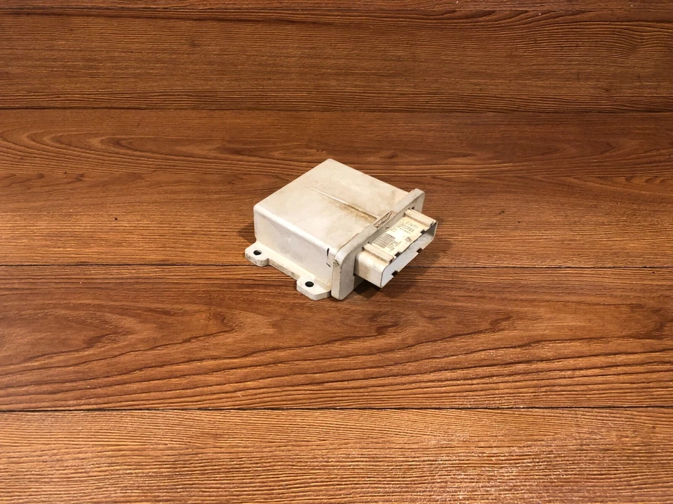 1994-1996 FORD ECONOLINE VAN E250 E350 4 WHEEL  ABS BRAKE SRW CONTROL MODULE OEM - Image 2 of 4