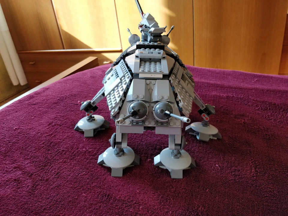 LEGO 75019, foto 3 di 5