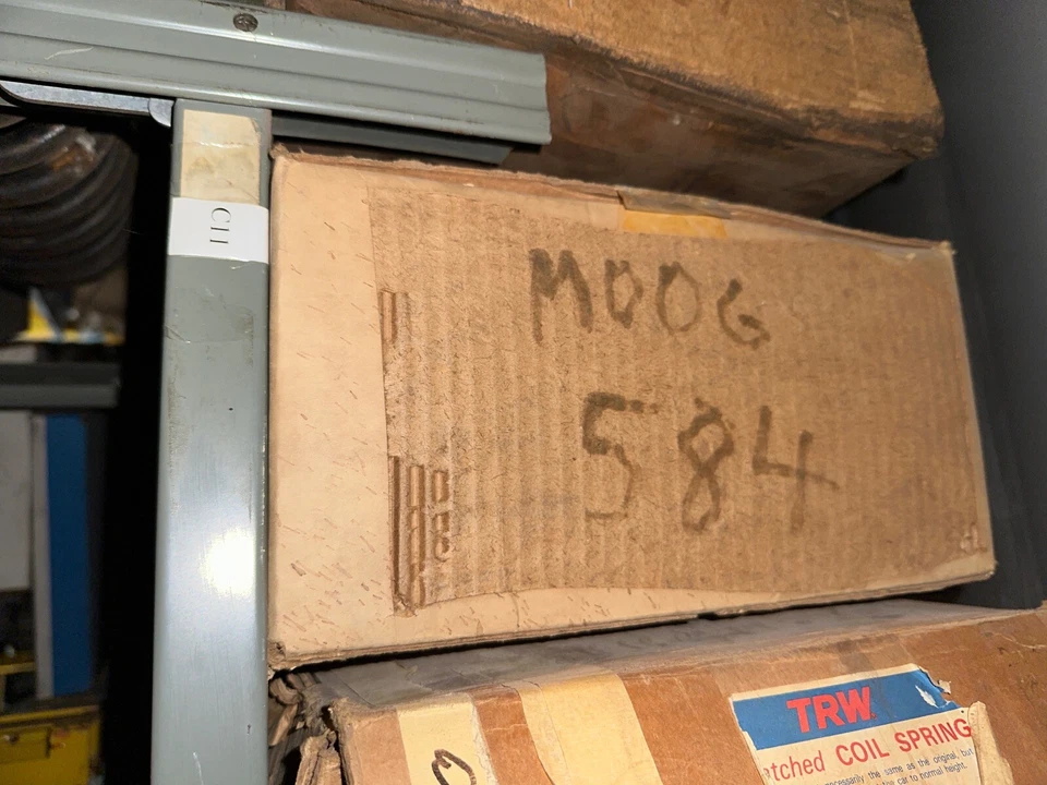 Nuevo de Lote Antiguo Remco/Moog Muelles helicoidales delanteros 1969 Buick Electra 1970 Wildcat 1971 Riviera Foto 2 de 3