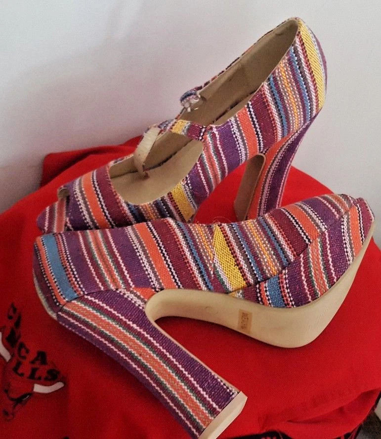  COSTUME accessories shoes PINSTRIPED MULTI COLORED SZ 8.5 GRET 4 70'S COSTUMES  - Image 3 of 4