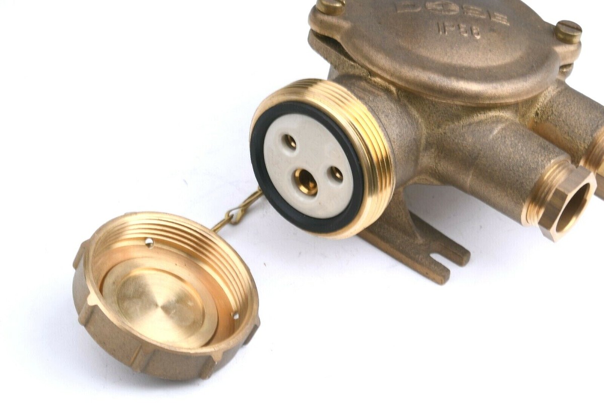 Elektrische Steckdosen & Stecker aus Messing online kaufen