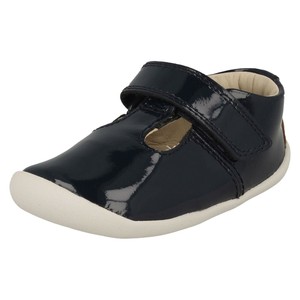 clarks roamer go