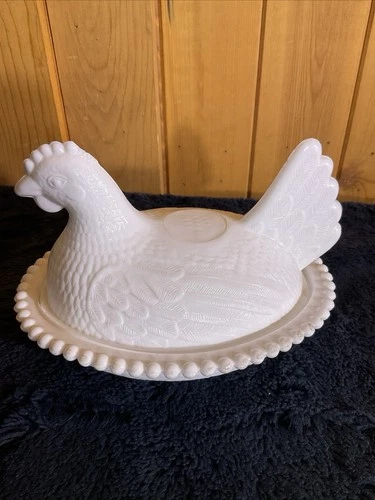 Vintage Indiana Glass Hen on a Nest 7" Beaded White Milk Glass Has Flaws