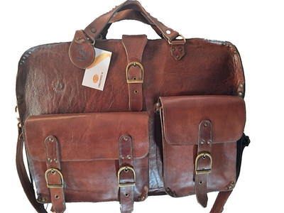 Herren Koffer Handarbeit aus behandeltem Leder Vintage Handarbeit