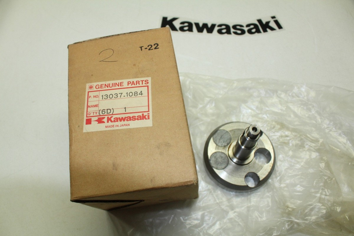 NOS Genuine KAWASAKI KX125 KD125 KE125 CRANKSHAFT,R.H OEM # 13037