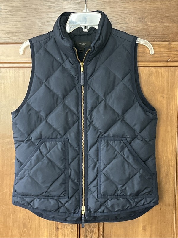 J Crew Women’s Quilted Down Puffer Vest Full Zip Navy Blue Size Small